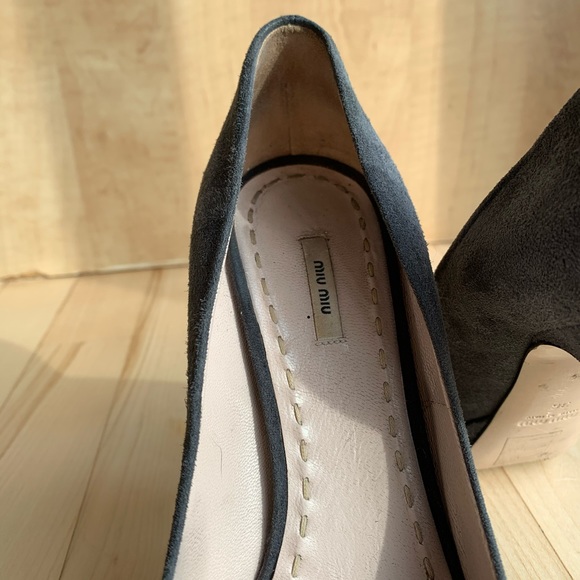Miu Miu grey platform heels - Picture 4 of 4